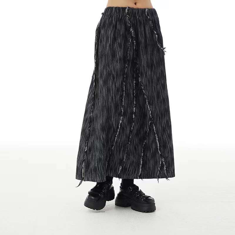 Daiki Skirt