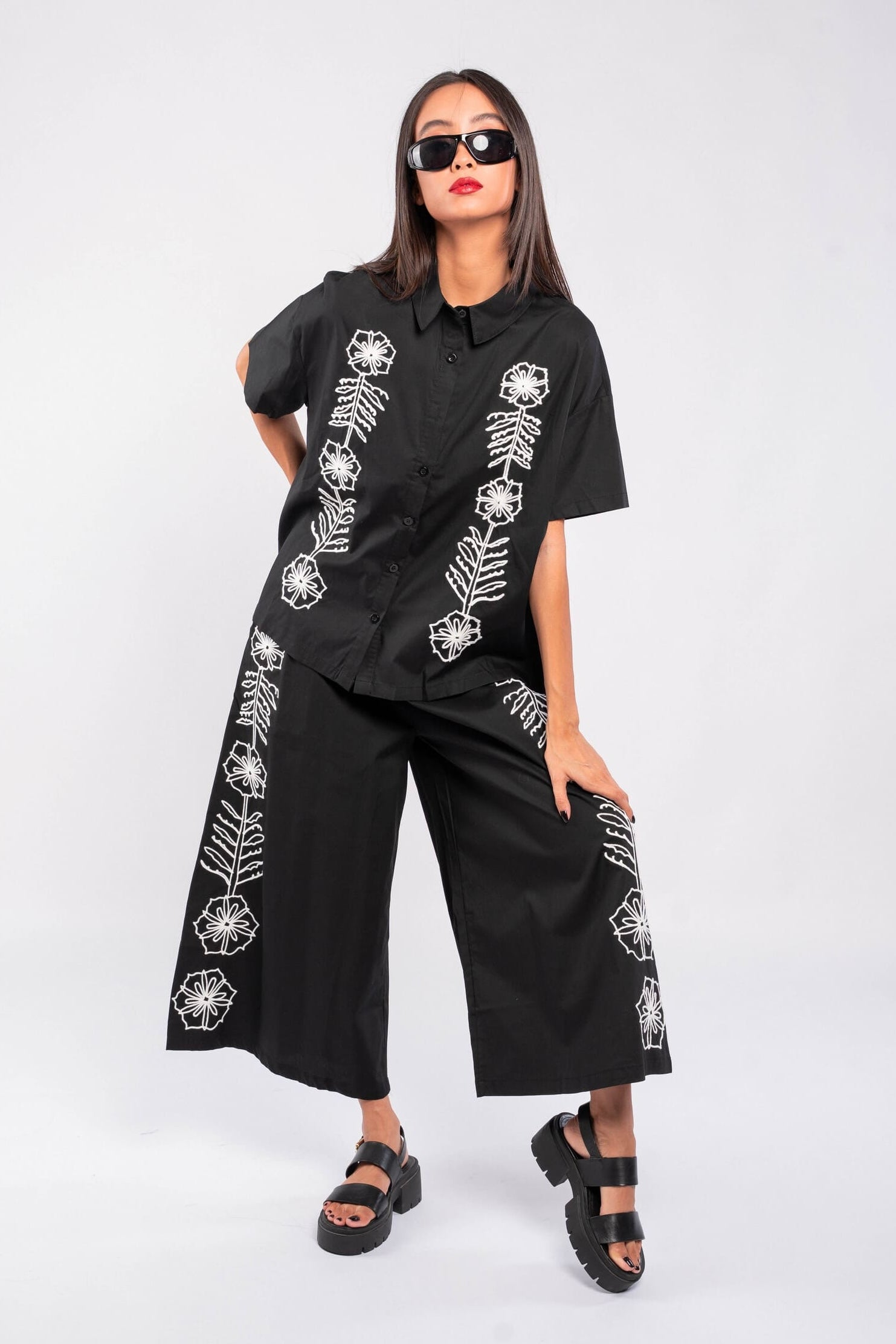 Akio Pants