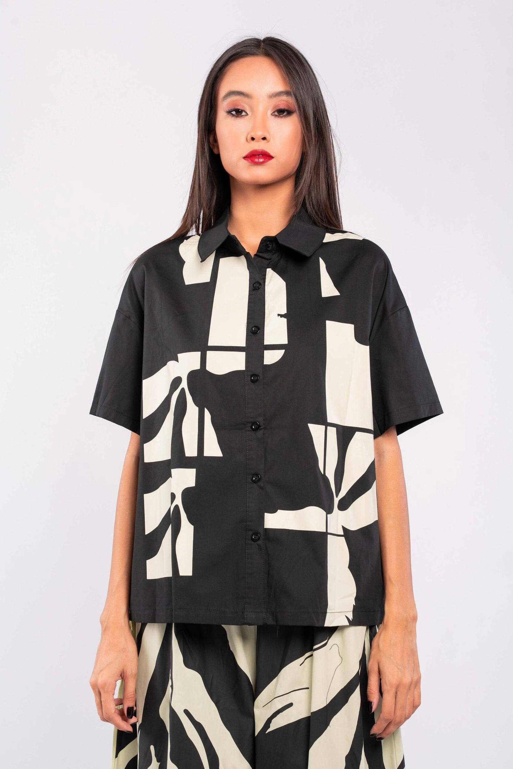 Purītsu Shirt