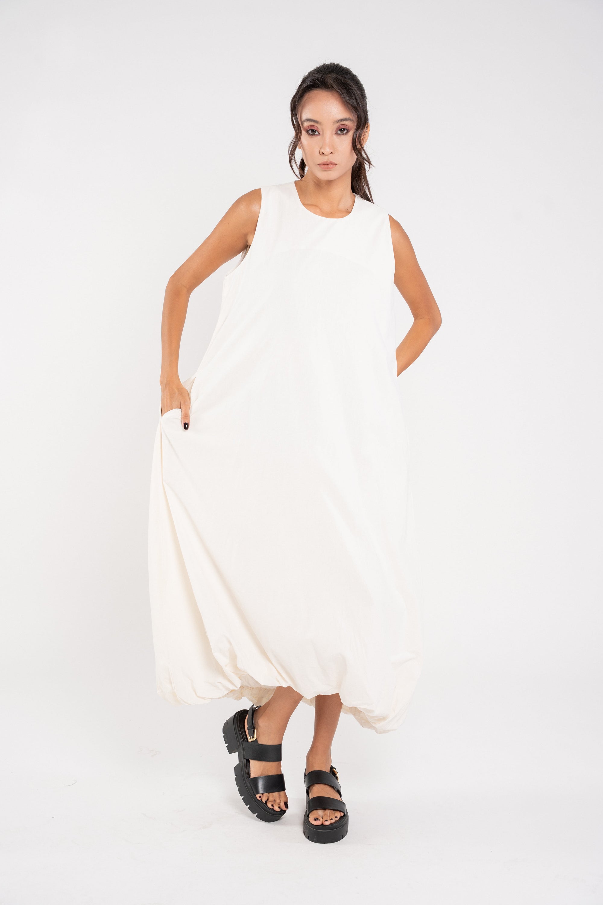 Amika Dress