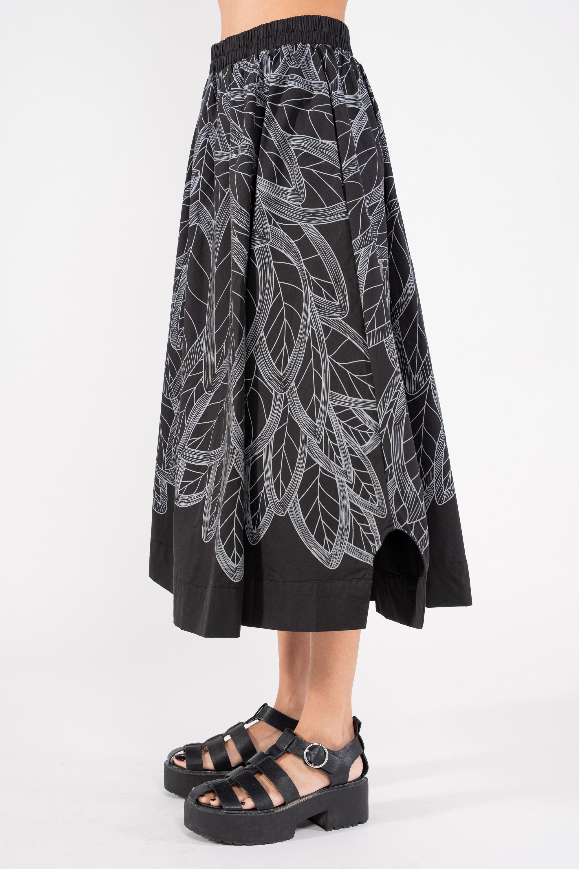 Mikasa Skirt