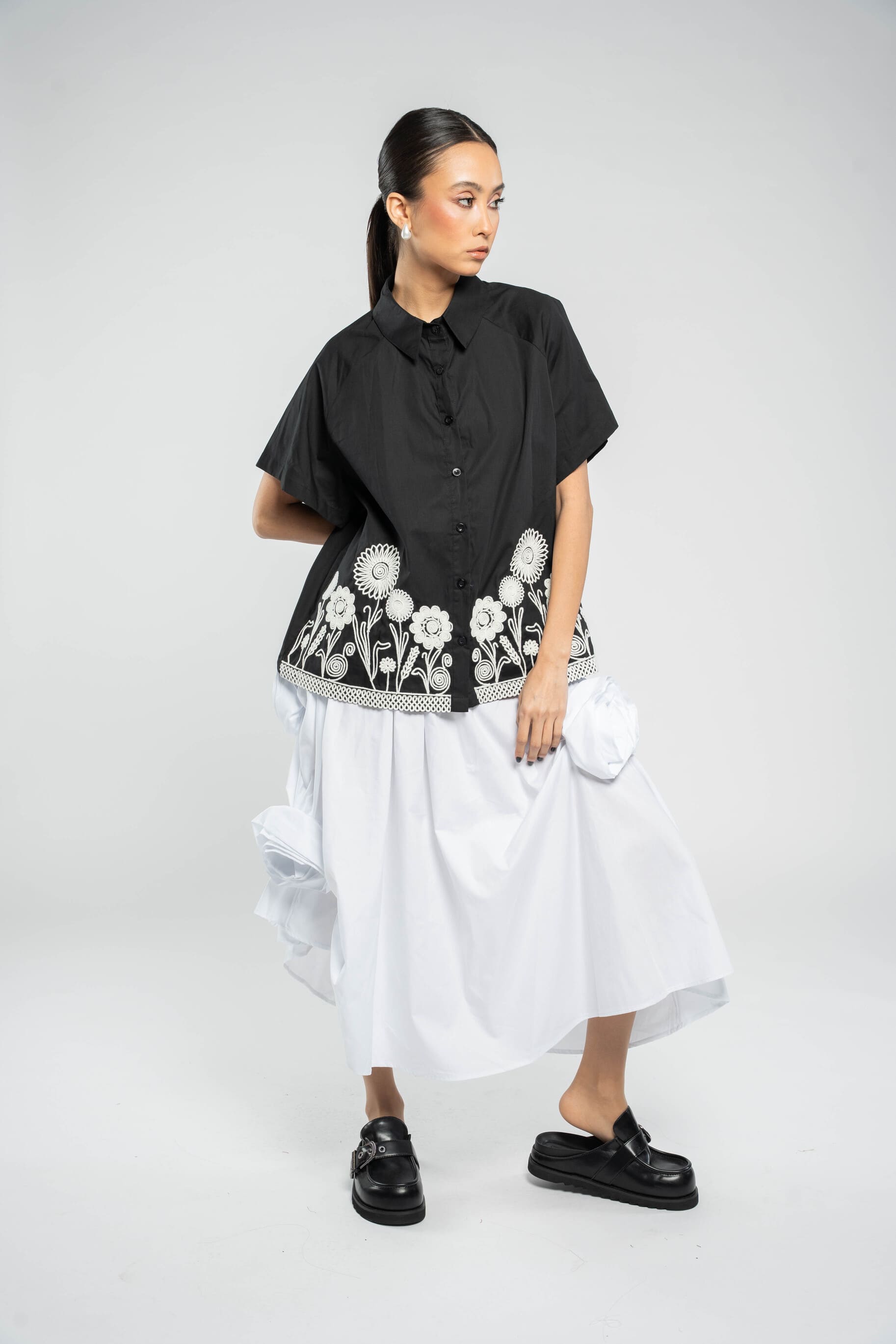 Poping flower skirt